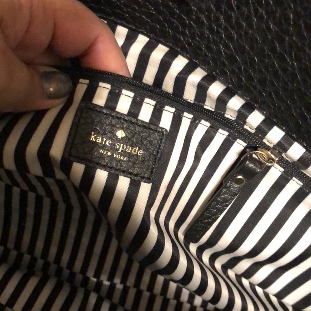 🔥KATE SPADE♠️🔥 Small purse - Picture 4 of 4